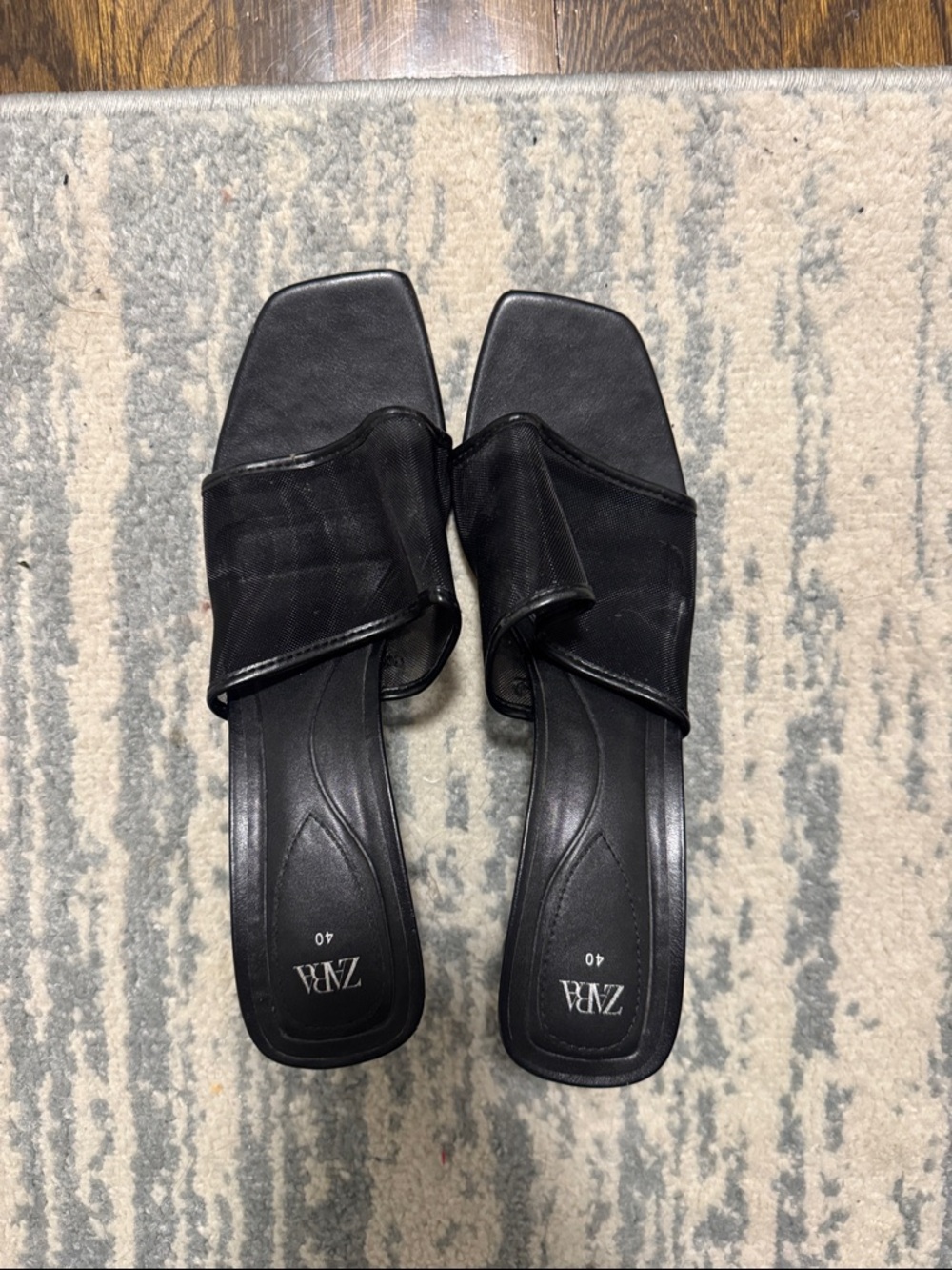 Zara black heeled sandals